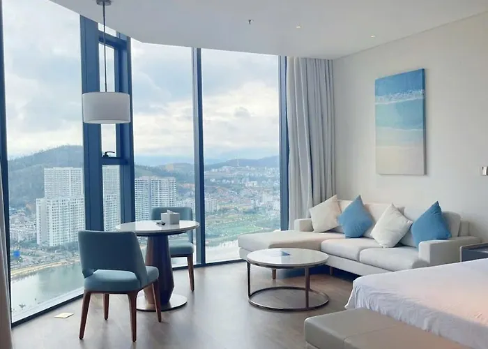 Ho Sang Trong Tai Alarcate, Appartement Hạ Long
