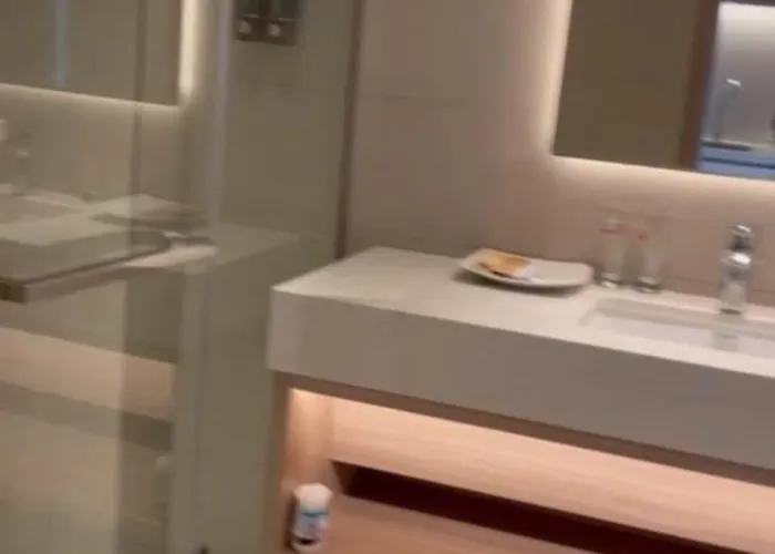 Appartement Ho Sang Trong Tai Alarcate, *